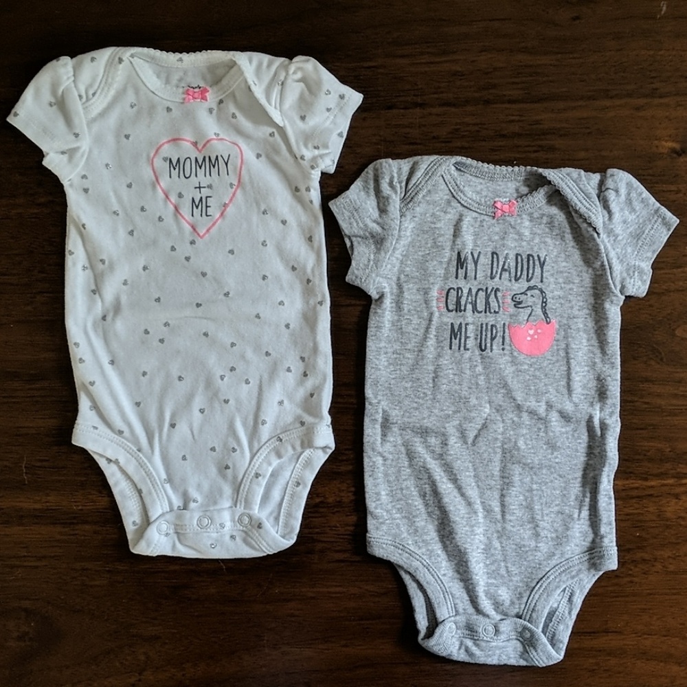 ☀️Carter's Bodysuits Newborn Girl Mommy & Daddy